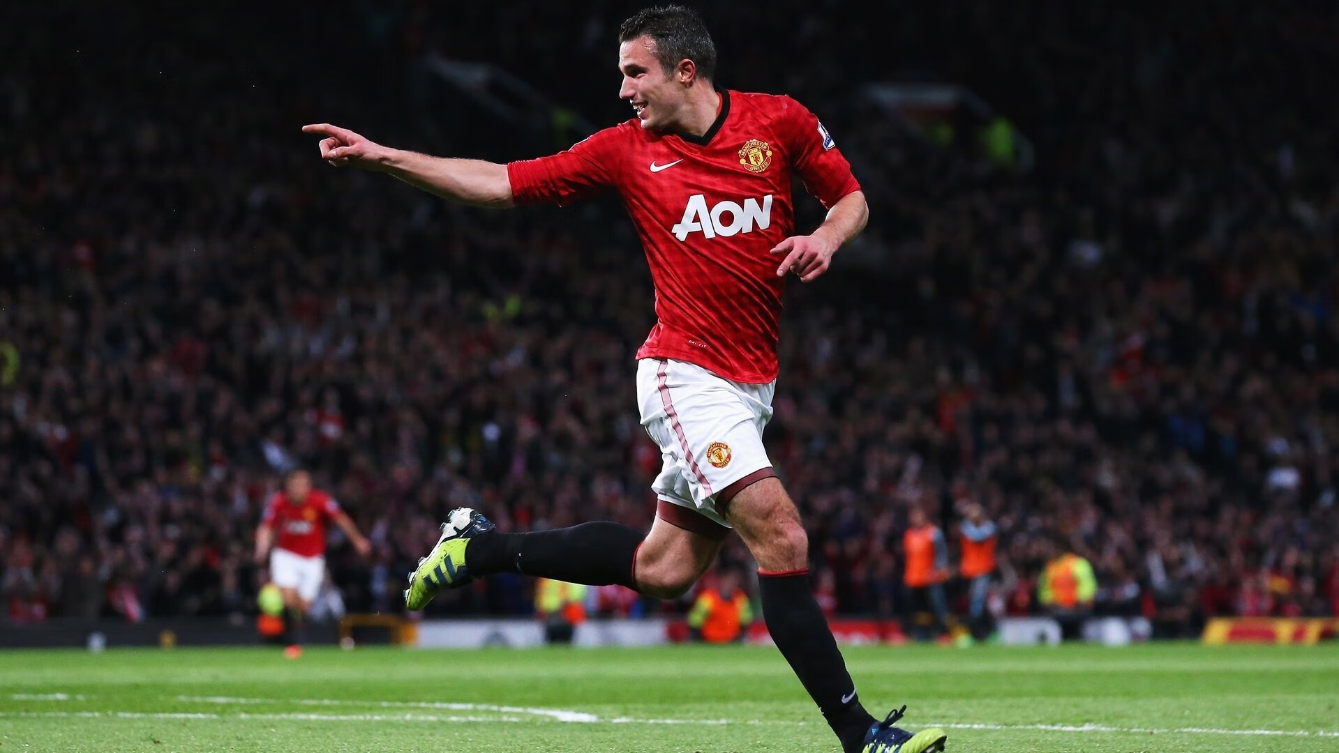 逆境中的领袖:明星队长的领导魅力,明星队队长